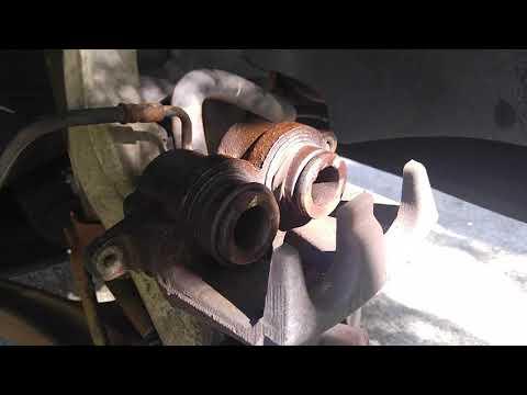 JEEP GRAND CHEROKEE 2008 FRONT BRAKE PADS & ROTOR REPLACEMENT