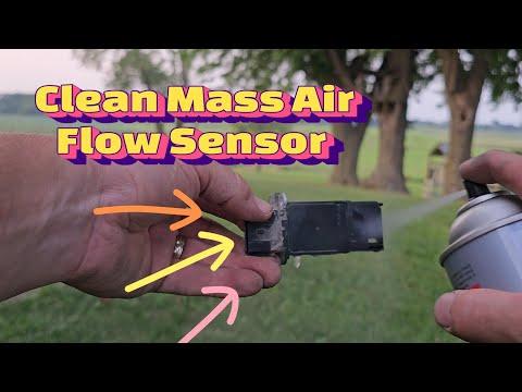 How To Clean Mass Air Flow Sensor DIY Replacement Chevy Equinox/Traverse/Trailblazer