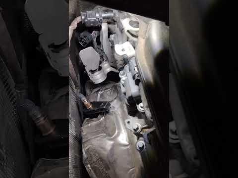 How to Replace the Upstream (Pre-Cat) Oxygen Sensor on a 2016 Mercedes-Benz GLE350
