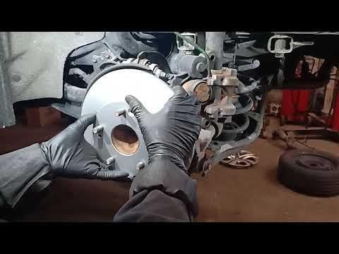 EASY DIY: 2016-2020 Honda Civic Rear Brakes Replacement The CORRECT Way