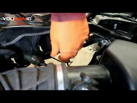 How to Replace the Front Turn Signal Bulb on a 2018 Chevrolet Trax