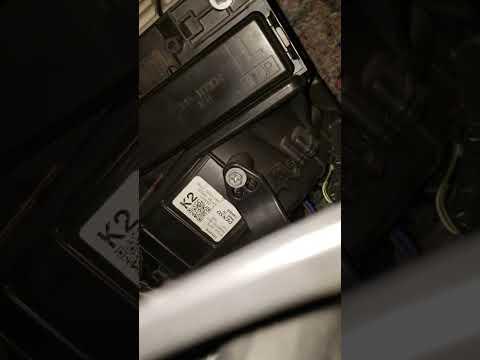 How to replace your cabin air filter on a 2013 Toyota Corolla the easy way.