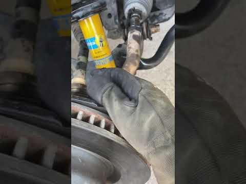 Toyota Tundra inner & outer tie rod replacement