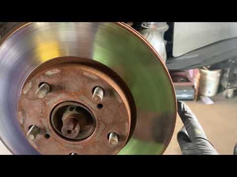 2006 Toyota Camry Front Brake & Rotor Replacement
