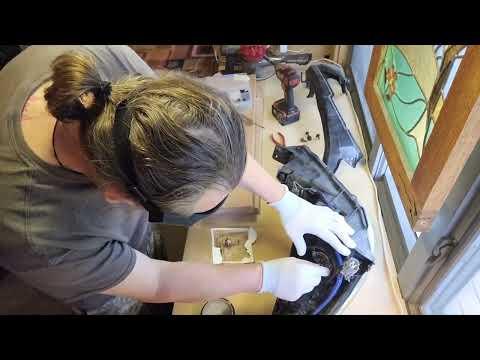 2013 Subaru Outback headlight bulb replacement