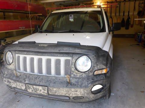 How to Replace Rear Turn Signal Bulbs on a 2016 Jeep Patriot (3157)