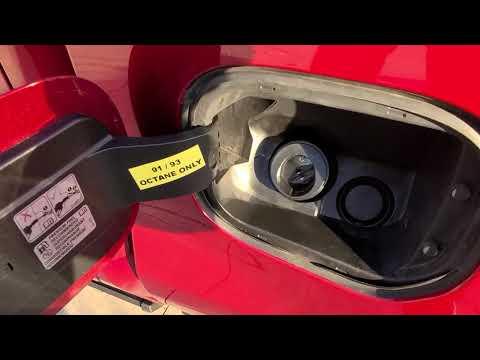 2021 GMC Sierra problem -- capless fuel filler neck spring loaded splash back cap lid broke?